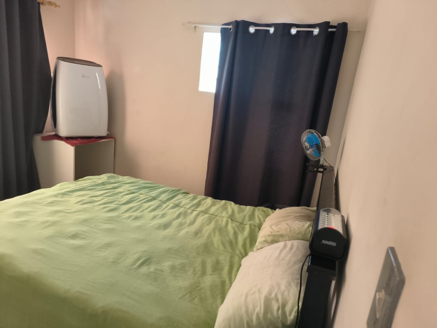 To Let 2 Bedroom Property for Rent in Table View Western Cape
